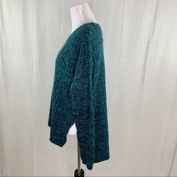 BCBGeneration green and black high low sweater - Picture 3 of 9